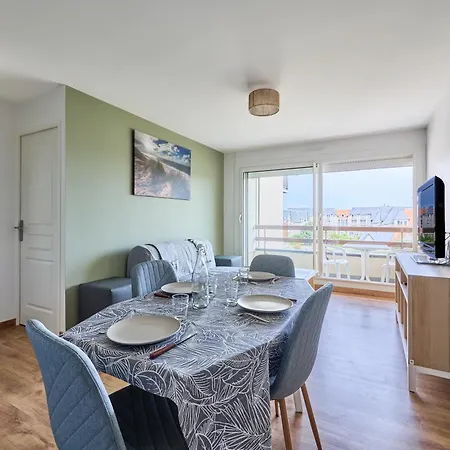 Les Hirondelles - 800 M De La